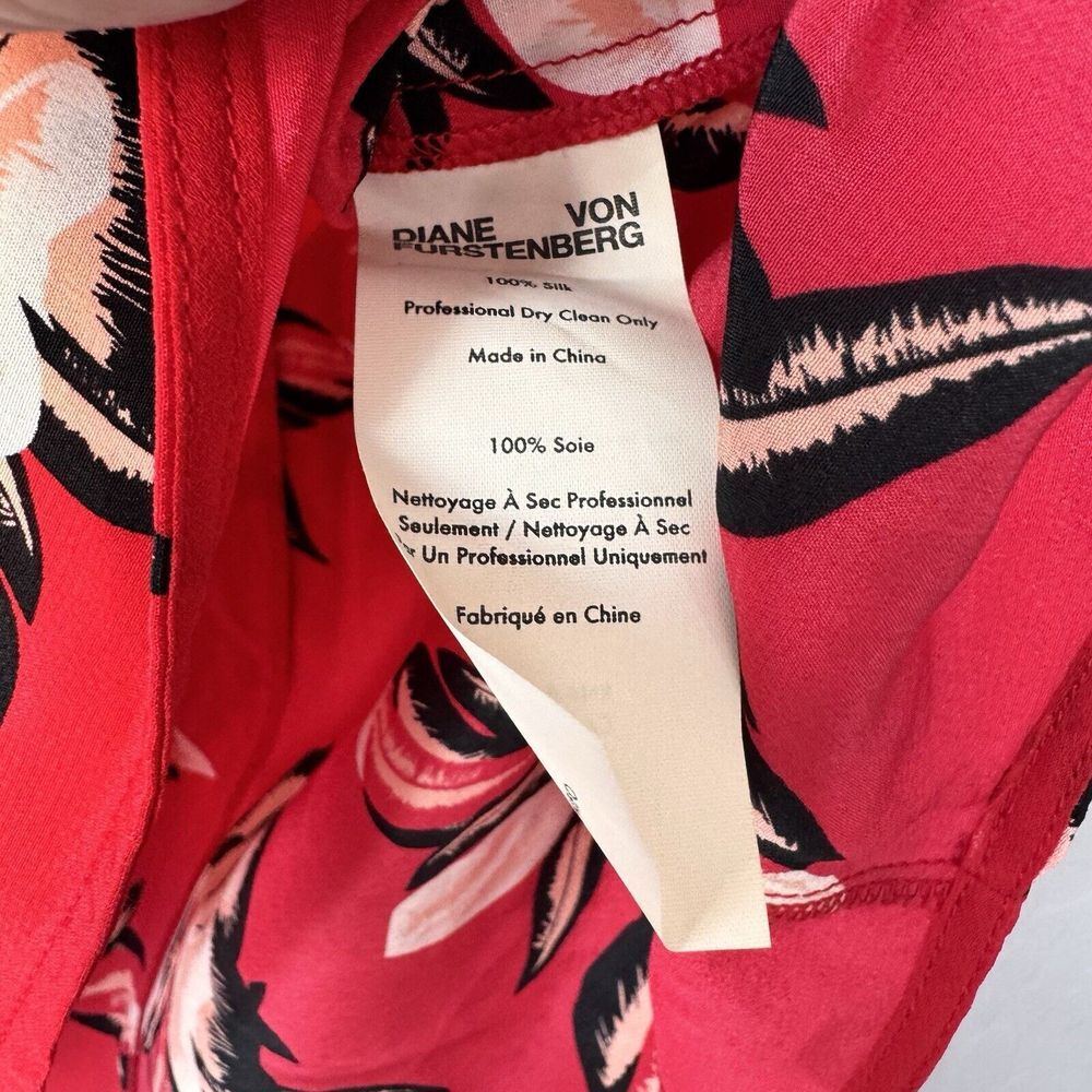 Diane Von Furstenberg Medium Red Floral 100% Silk Sleeveless Blouse‎ - Picture 4 of 5